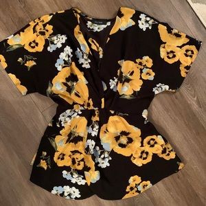 Floral Print Short Sleeve Blouse